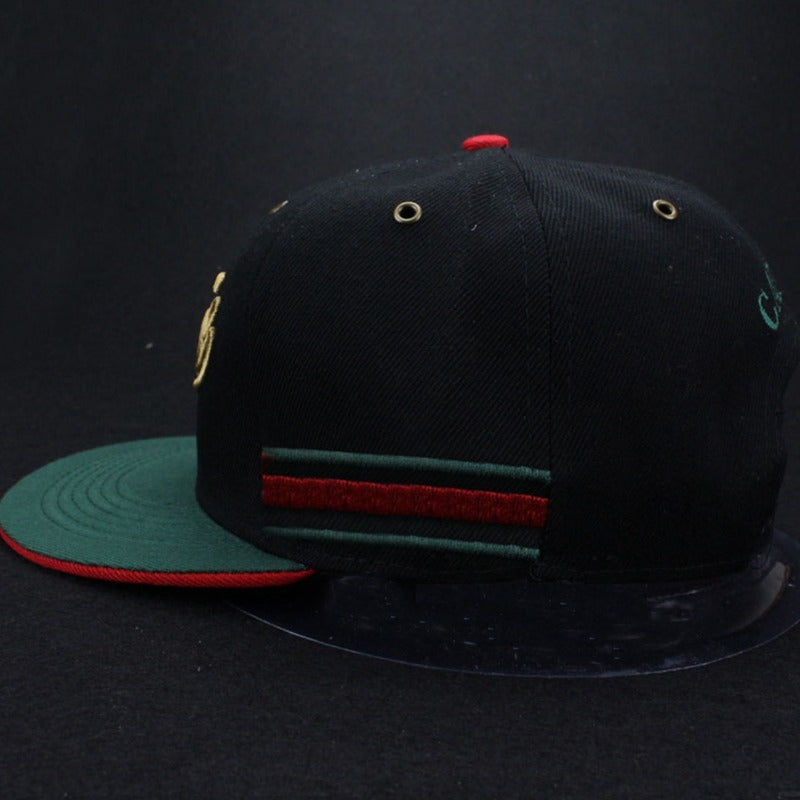 Trendy flat brimmed snapback hats biggie large letter embroider breathable