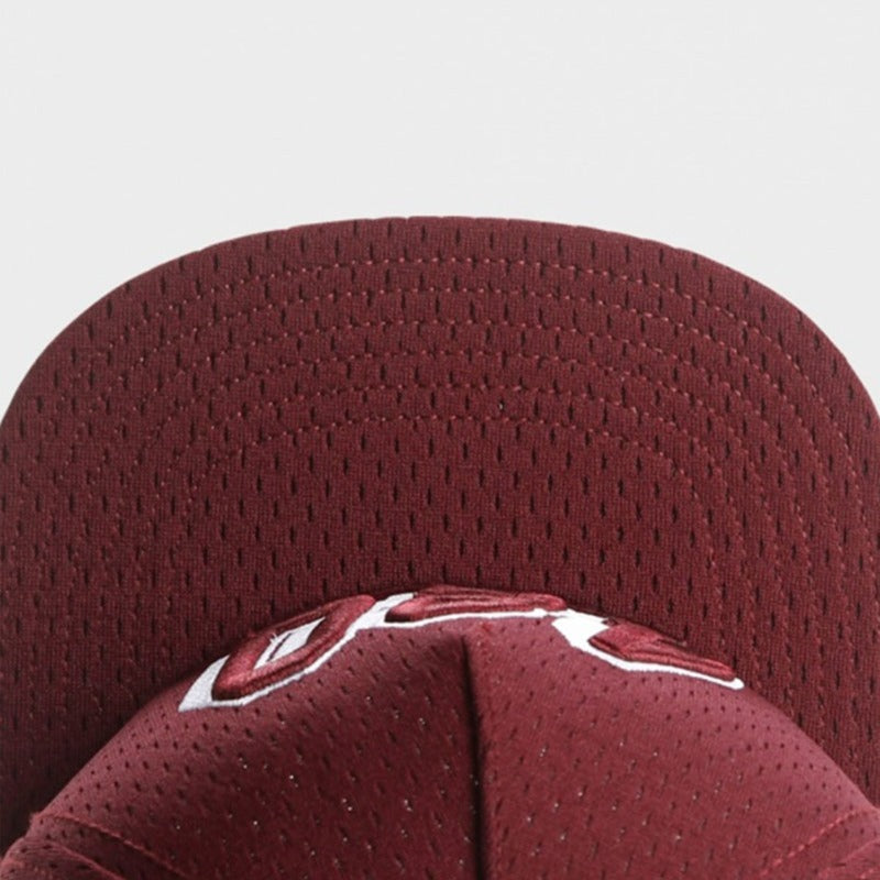 Trendy flat brimmed snapback hats summer breathable mesh mesh for men and women neutral