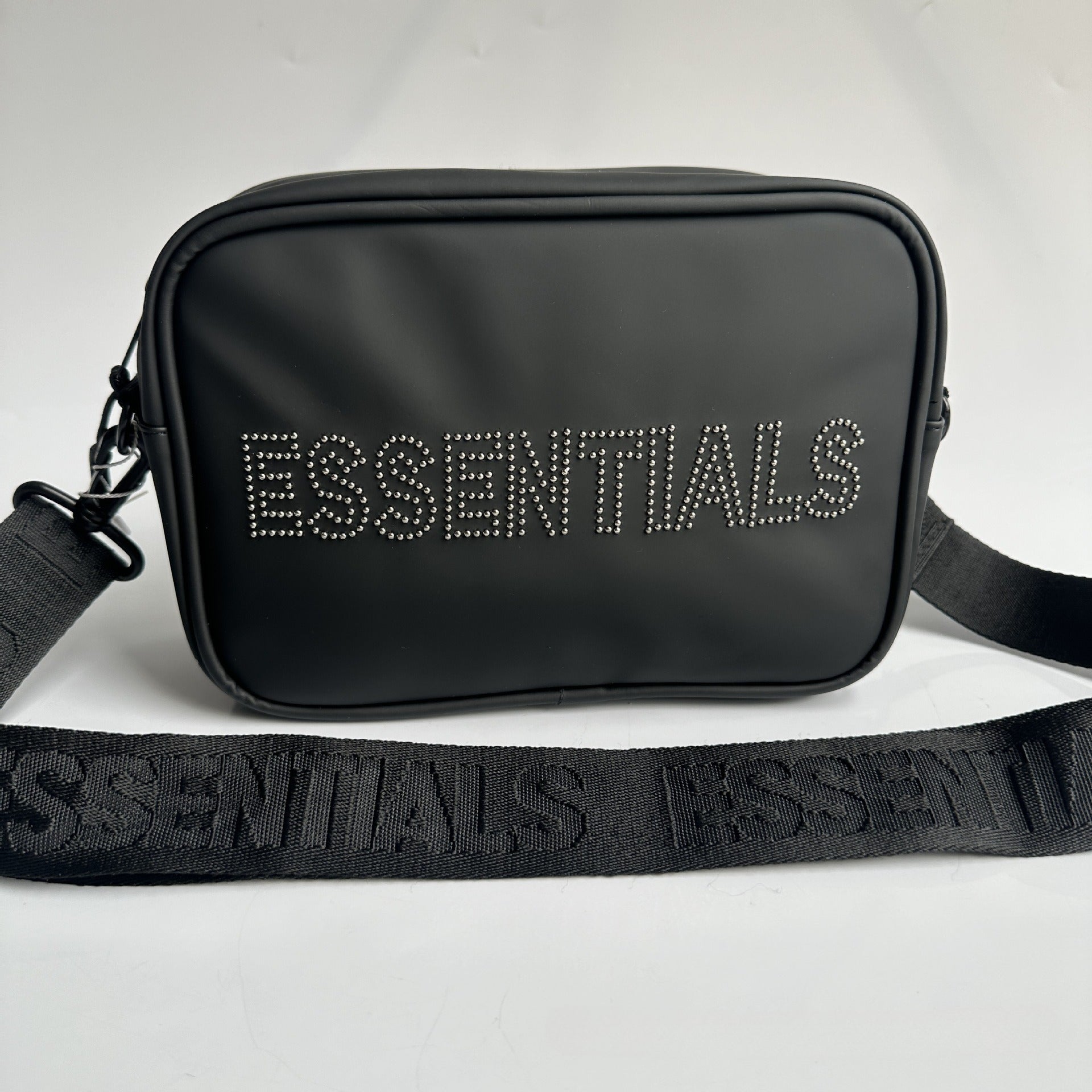 FOG ESSENTIALS Bag Messenger bag Commuter breast bag Lightweight mobile phone bag Small satchel