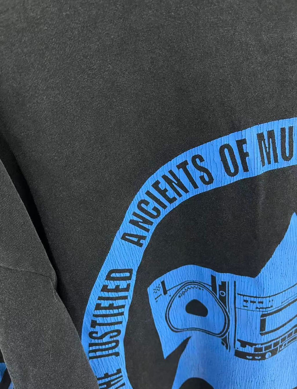 Saint Michael long sleeve shirts