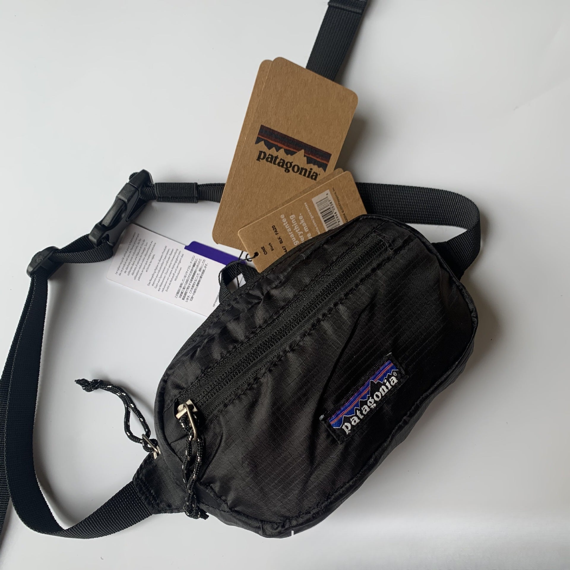 Mens Casual Bags Color Matching Crossbody Breast Bag Fanny Pack