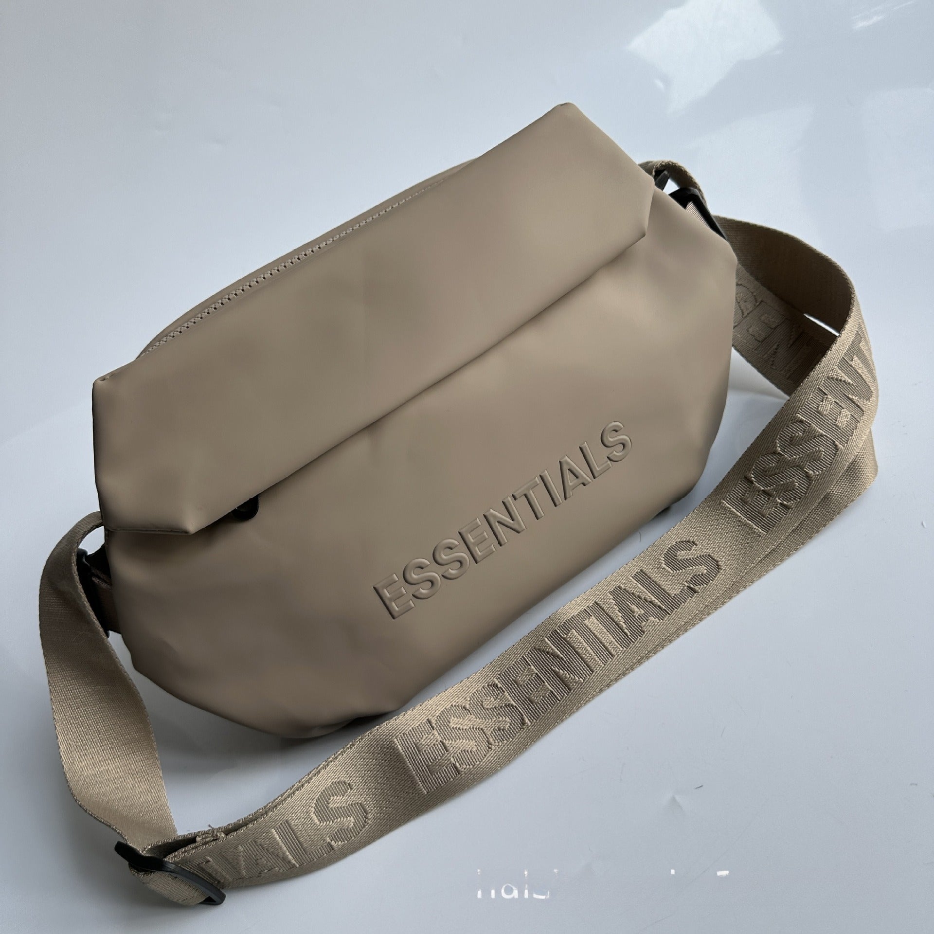 FOG ESSENTIALS Bag autumn and winter men's shoulder messenger bag