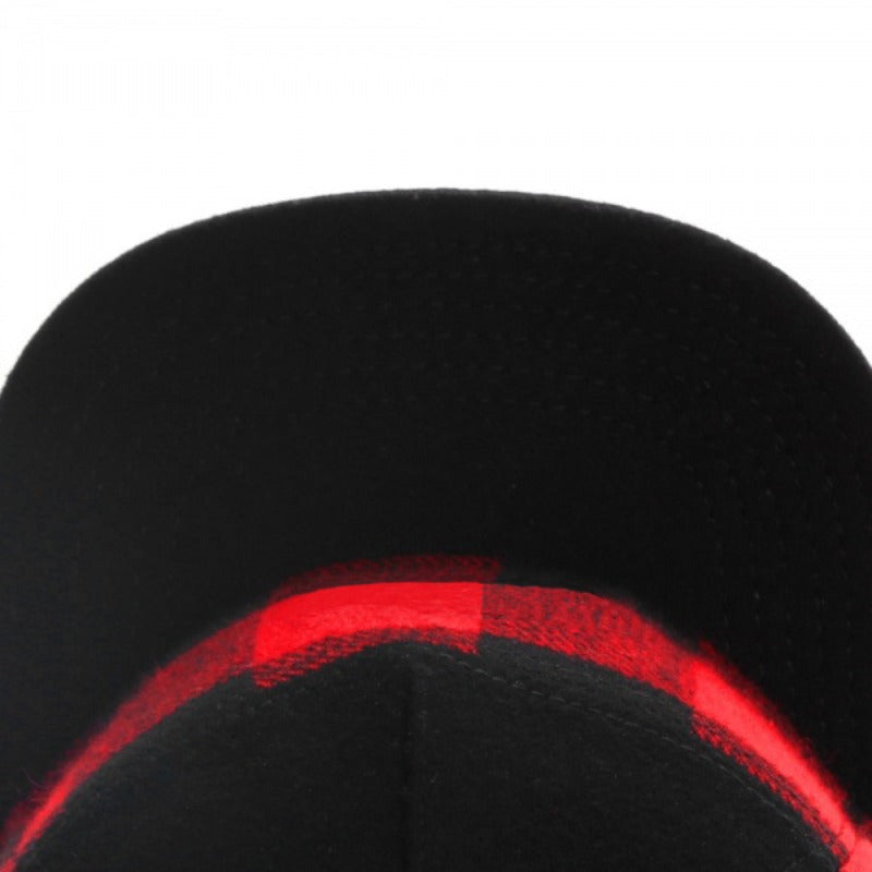 Trendy flat brimmed snapback hats heattech windproof adjustable sunshade