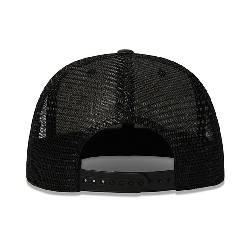 Trendy flat brimmed snapback hats mesh summer breathable sun shade