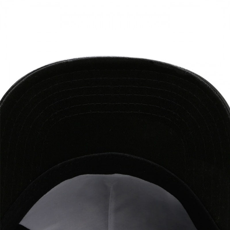 Trendy flat brimmed snapback hats metal inlay