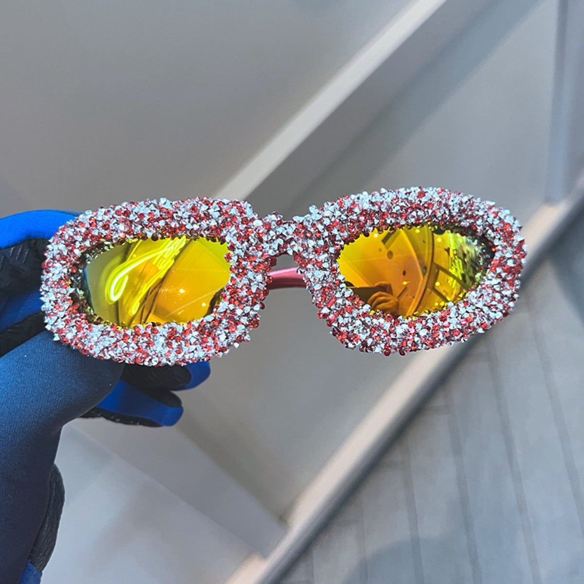 Trendy punk glasses full of diamonds y2k