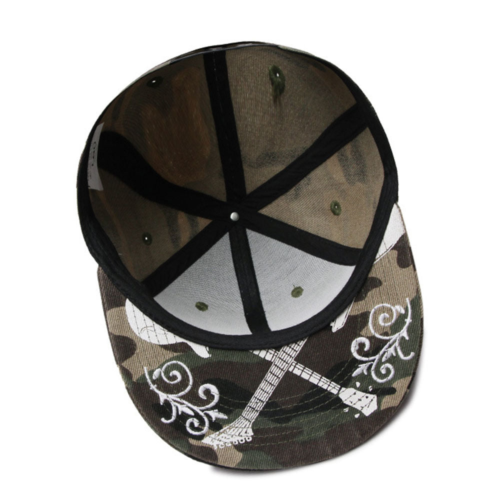 Trendy flat brimmed snapback hats embroider camouflage skull hip