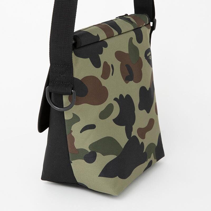 Bathing Ape Bape Bag ape head camouflage buckle tote bag