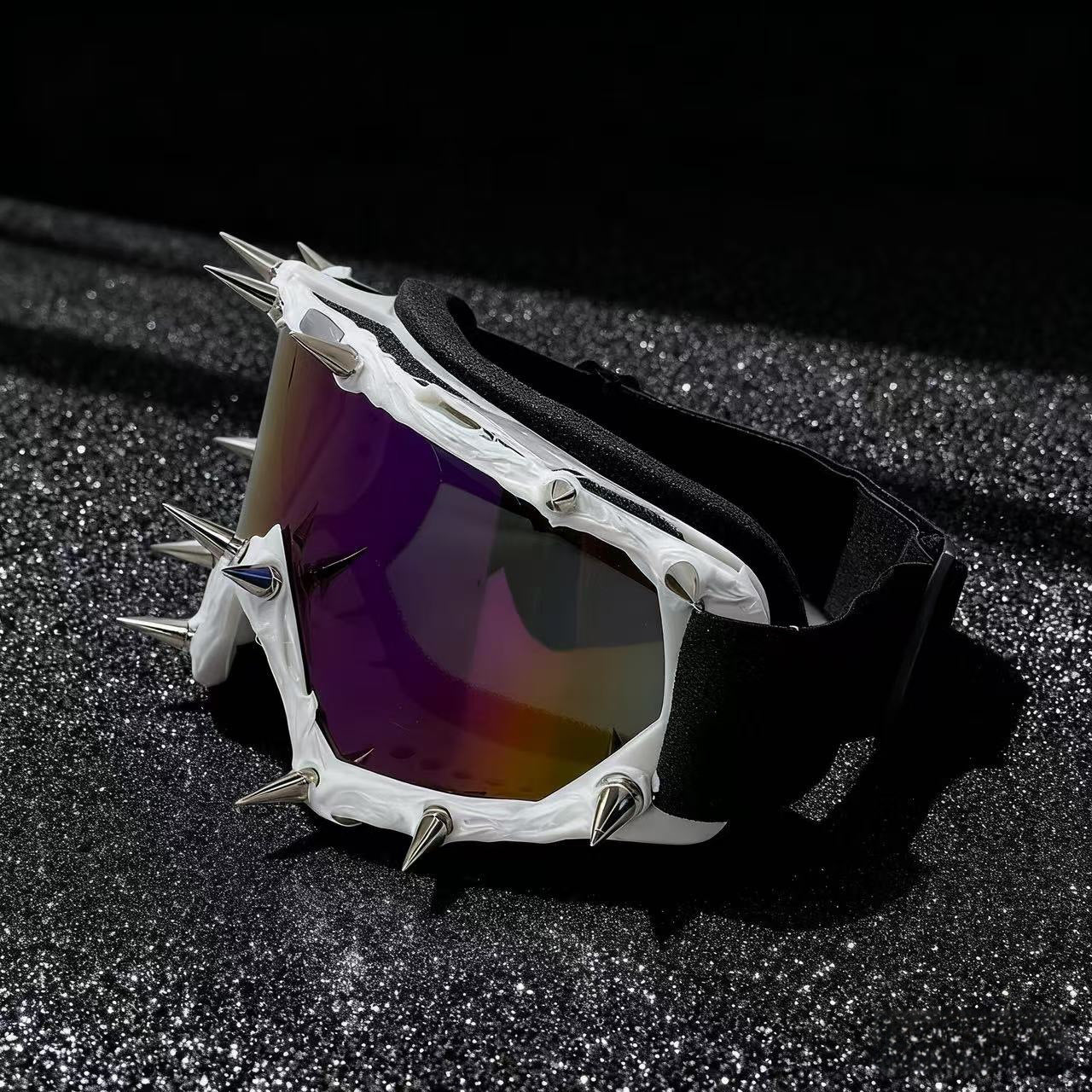 Trendy punk glasses metal rivet eye protection sponge