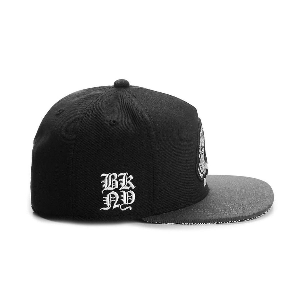 Trendy flat brimmed snapback hats cashew pattern