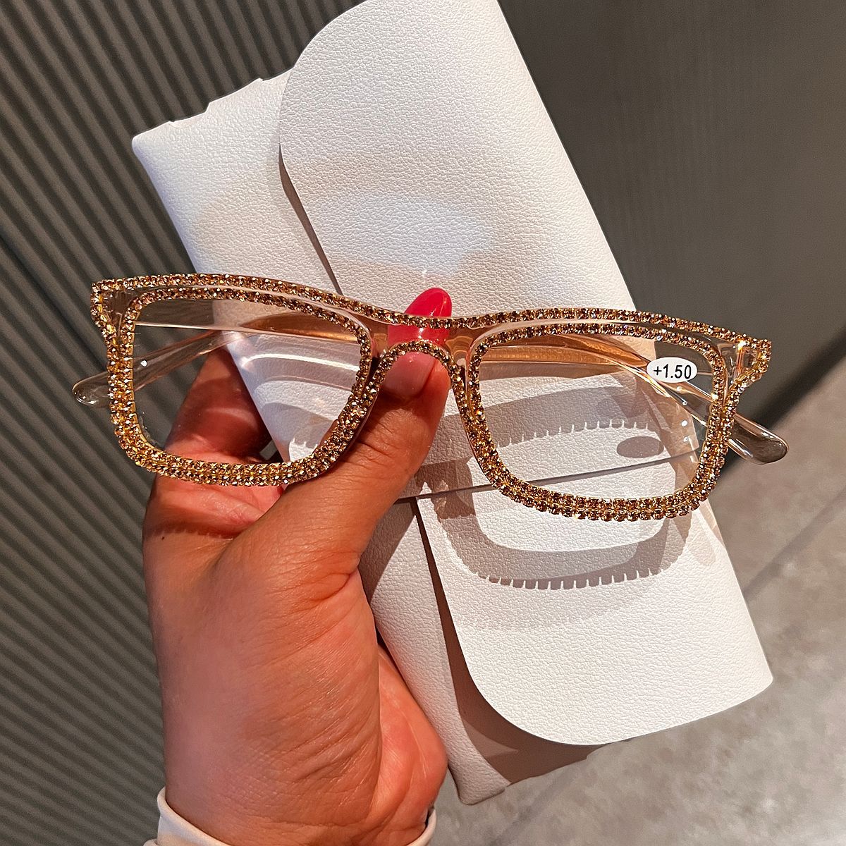 Trendy punk glasses diamond-encrusted anti-blue light retro