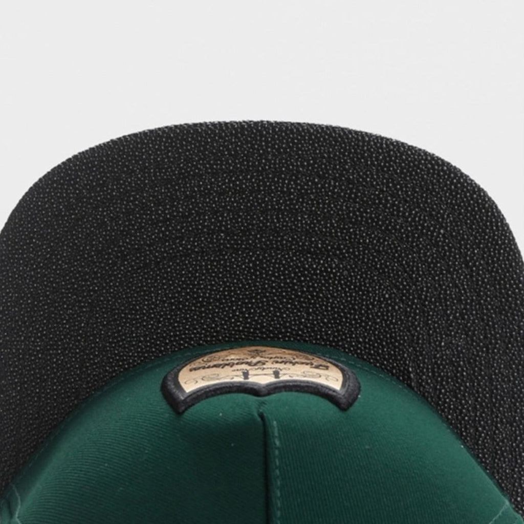 Trendy flat brimmed snapback hats adjustable breathable