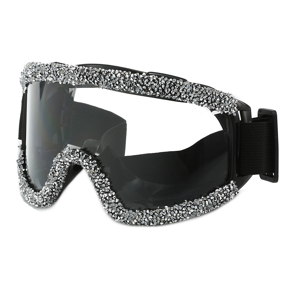 Trendy punk glasses sand and dustproof