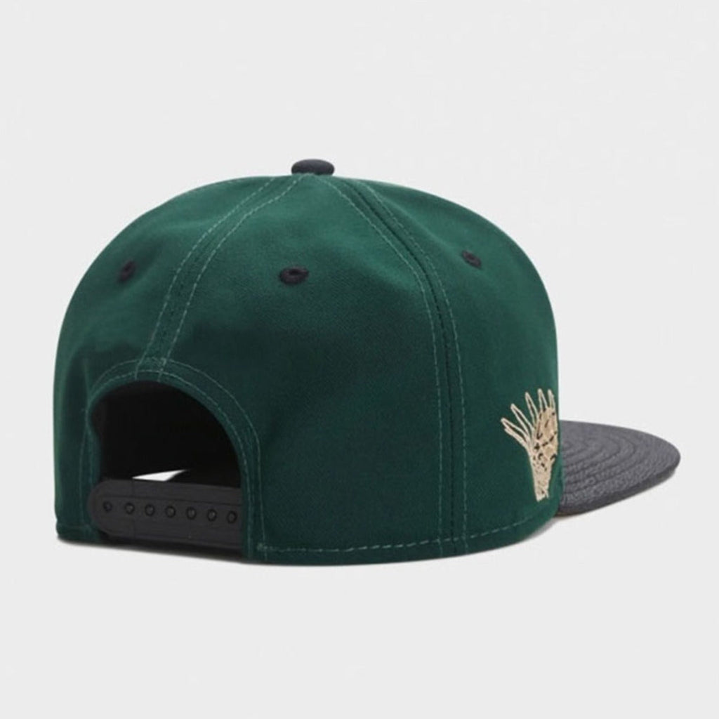 Trendy flat brimmed snapback hats adjustable breathable
