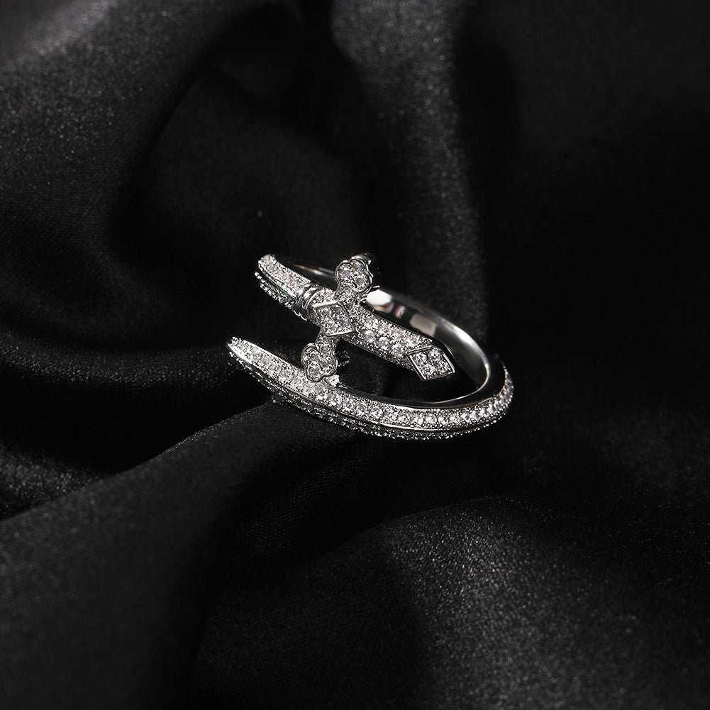 Rings Hip Hop Microencrusted Zircon Sword of Justice Vintage Ring Armament Spectrum