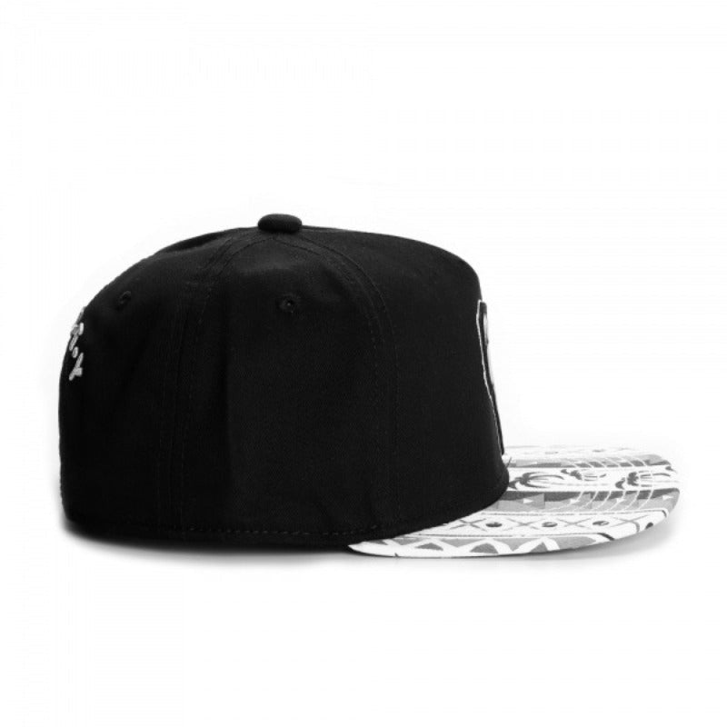 Trendy flat brimmed snapback hats novelty grids
