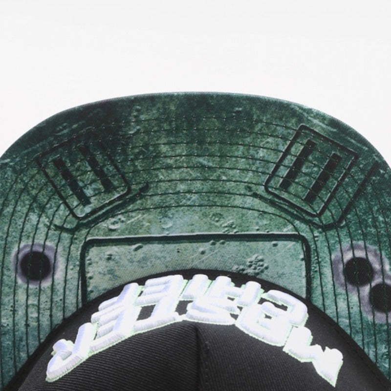 Trendy flat brimmed snapback hats shade