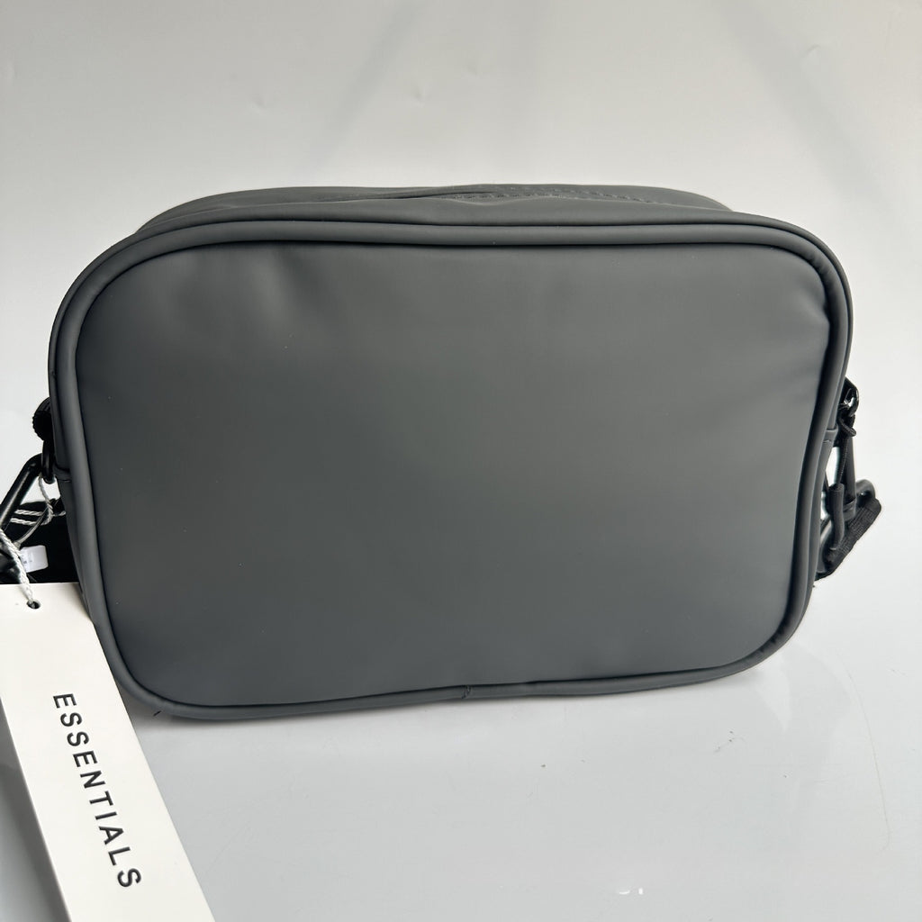 FOG ESSENTIALS Bag Messenger bag Commuter breast bag Lightweight mobile phone bag Small satchel