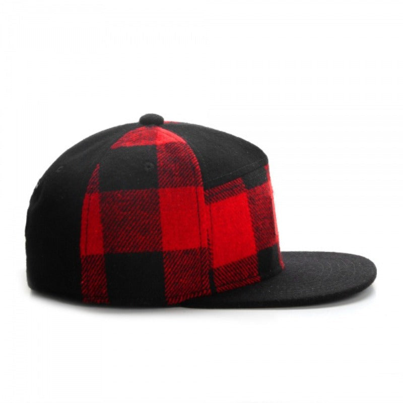 Trendy flat brimmed snapback hats heattech windproof adjustable sunshade