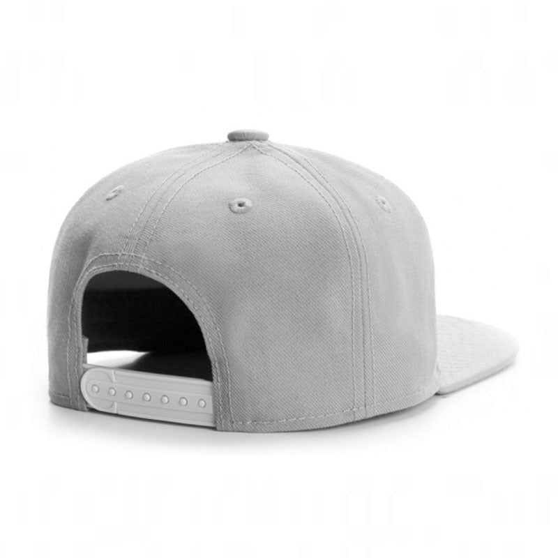 Trendy flat brimmed snapback hats blank light plate without logo